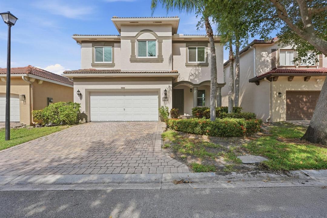 1275 Rosegate Boulevard, Riviera Beach, Floride 33404, États-Unis