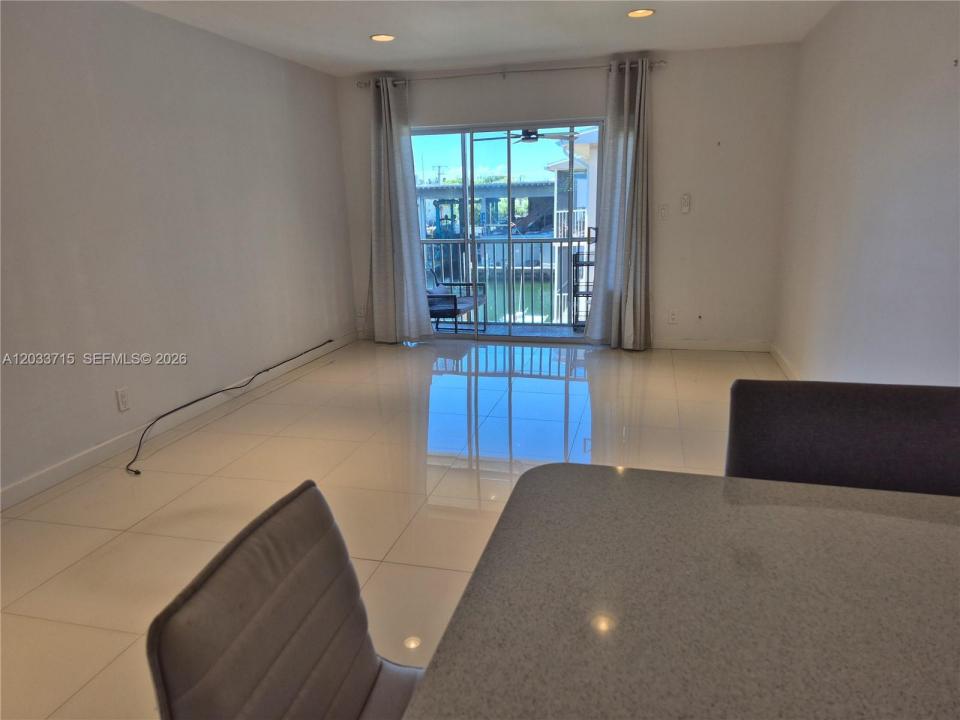 1510 SE 15th St 307, Fort Lauderdale, Florida 33316, Stati Uniti