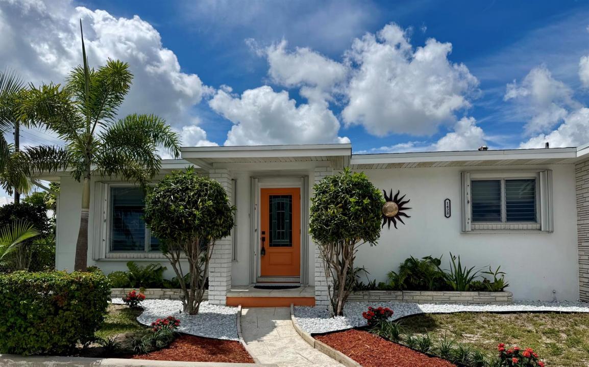 1428 N M Street, Floride 33460, États-Unis