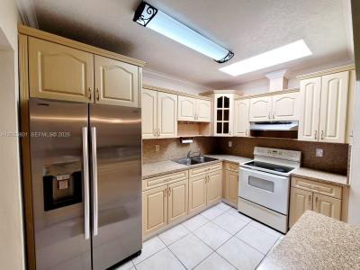 Hialeah, Florida 33012, USA