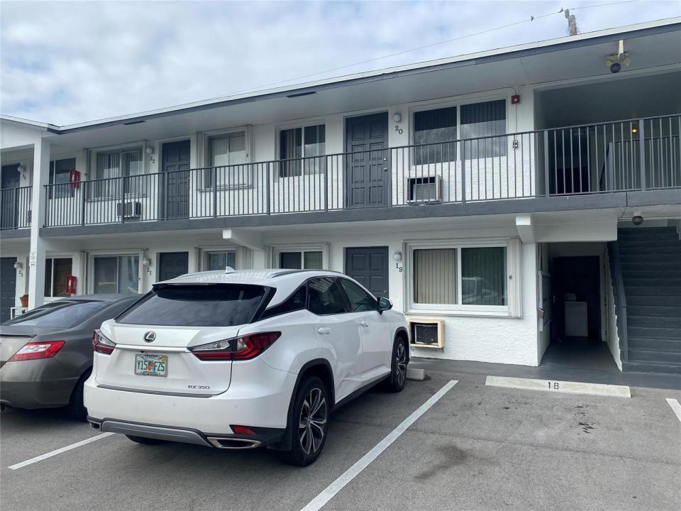 1812 E Oakland Park Boulevard 19, Oakland Park, Floride 33306, États-Unis