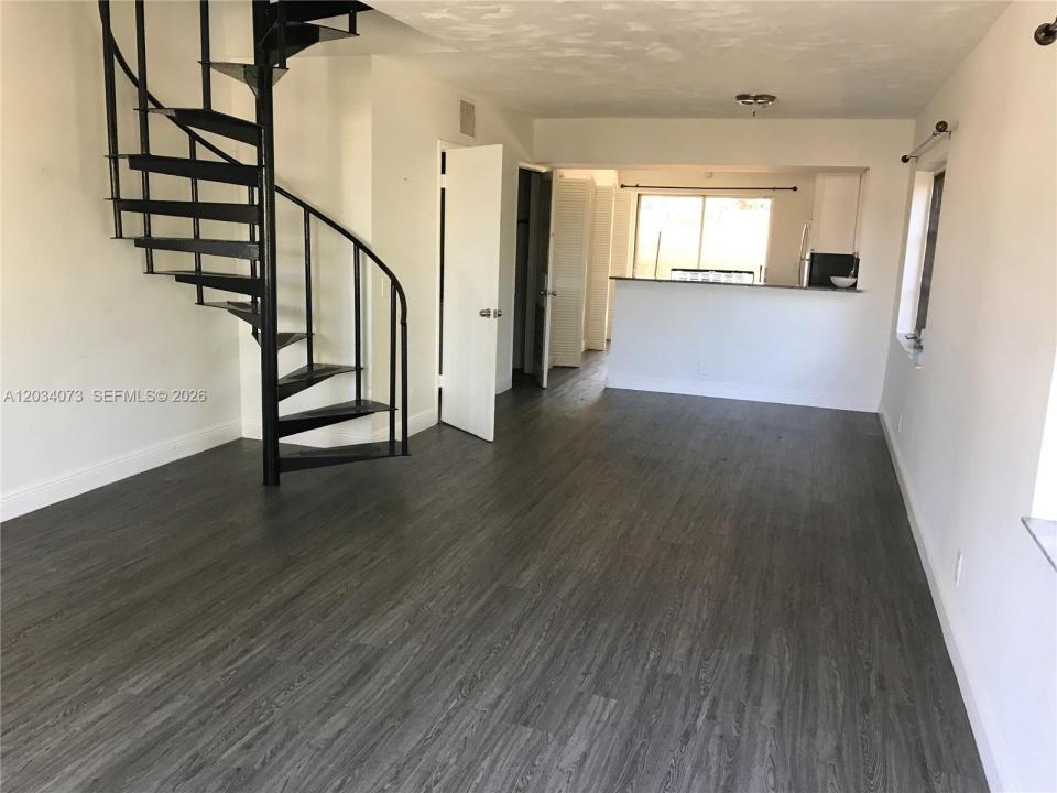 2444 SW 58 Mnr, Dania Beach, Floride 33312, États-Unis