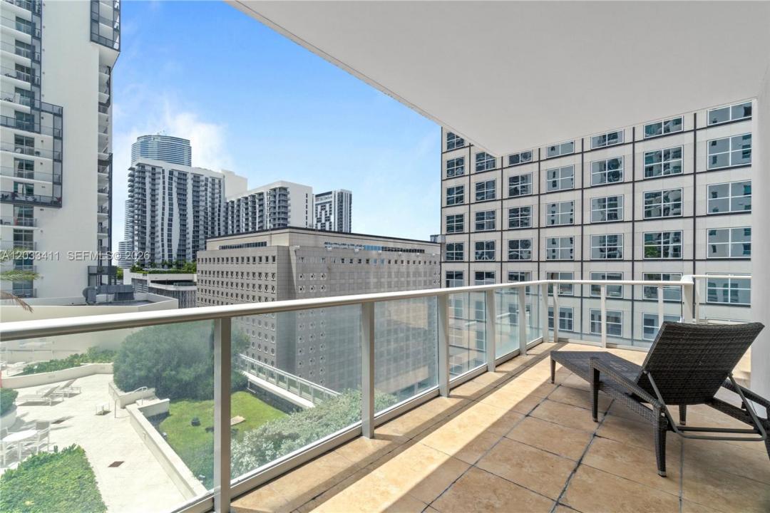 300 S Biscayne Blvd T-1411, Miami, Floride 33131, États-Unis