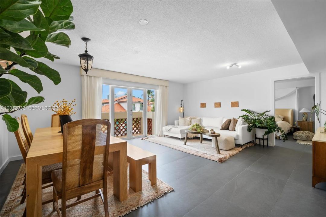 227 Michigan Ave 304, Miami Beach, Flórida 33139, Estados Unidos