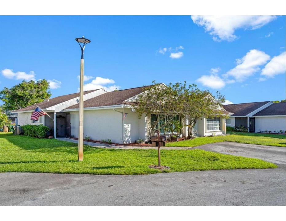 8634 Bridle Path Court 1, Davie, Floride 33328, États-Unis