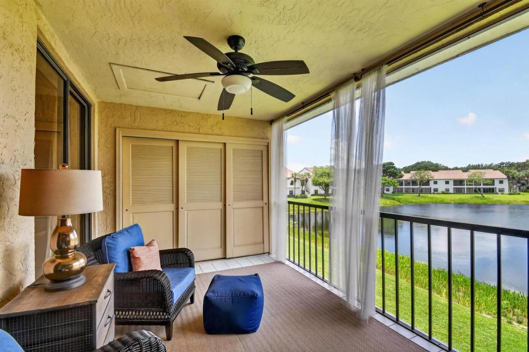 5394 Firenze Drive M, Boynton Beach, Florida 33437, USA