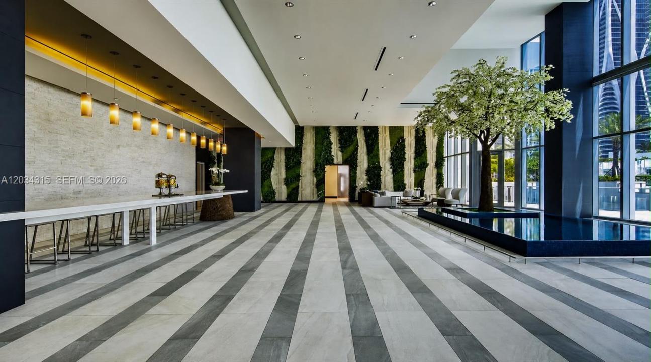 851 NE 1st Ave 2403, Miami, Florida 33132, USA