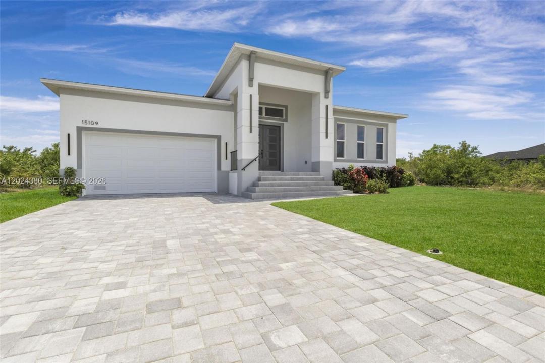 15109 Aquarius Circle, Port Charlotte, Florida 33981, USA