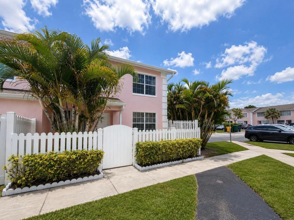 217 Foxtail Drive H, Floride 33415, États-Unis