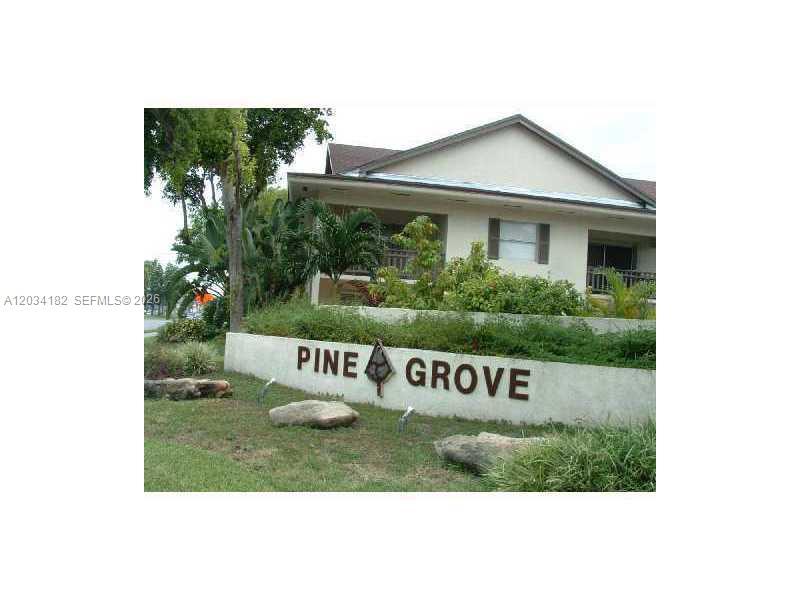 11261 SW 88 ST 205H, Miami, Florida 33176, USA