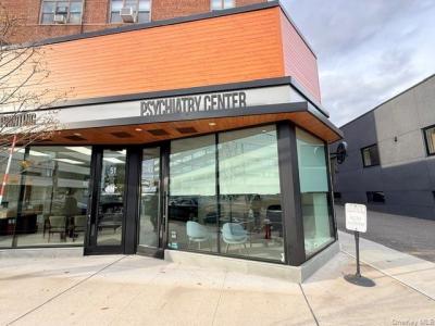 49 Cutter Mill Road, North Hempstead, Nova Iorque 11021, Estados Unidos