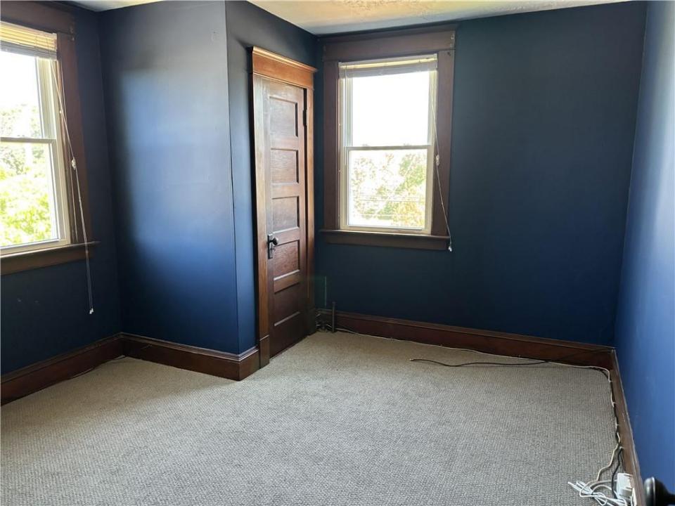 35 Oak Street 2, Westerly, Rhode Island 02891