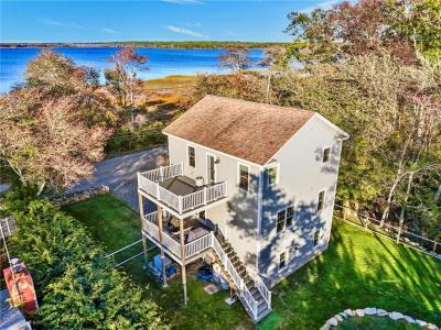 608 Wordens Pond Road, South Kingstown, Rhode Island 02879, USA