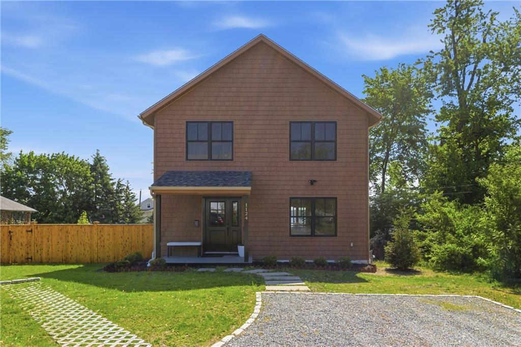 1124 Narragansett Boulevard, Cranston, Rhode Island 02905, Estados Unidos