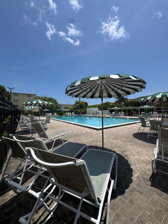 2615 NE 3rd Court 4120, Boynton Beach, Floride 33435, États-Unis