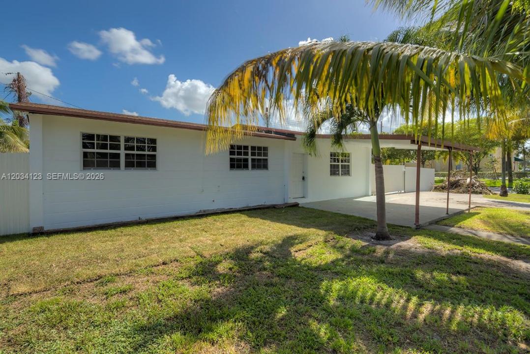 160 NW 199th St 1, Miami Gardens, Florida 33169, Stati Uniti