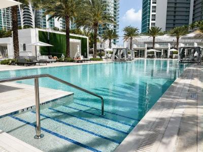 851 NE 1st Ave 2303, Miami, Floride 33132, États-Unis