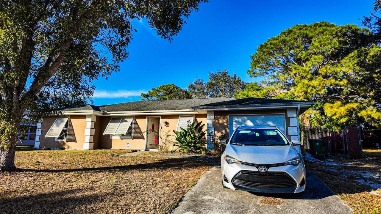 410 SW Kentwood Road, Port St. Lucie, フロリダ 34953, アメリカ合衆国