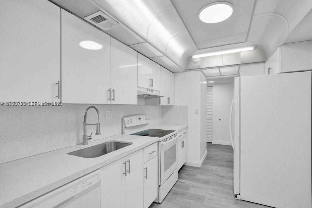 3821 Environ Blvd 403, Lauderhill, Floride 33319, États-Unis