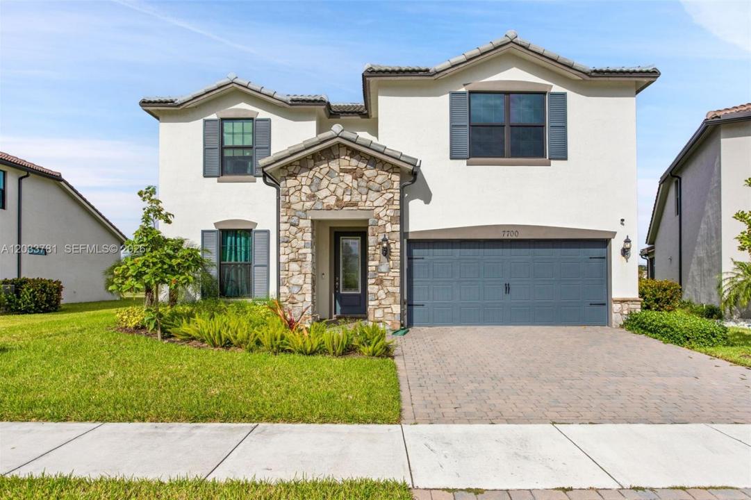 7700 NW 84th Ln, Tamarac, Florida 33321, HOA KỲ