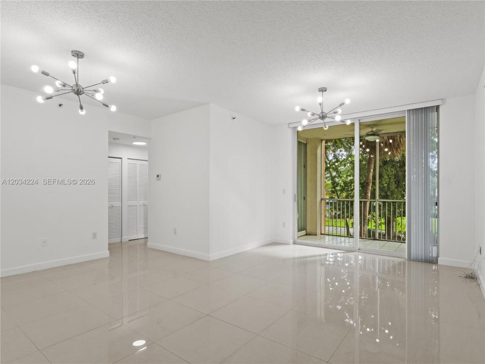 9805 NW 52nd St 207, Doral, Floride 33178, États-Unis