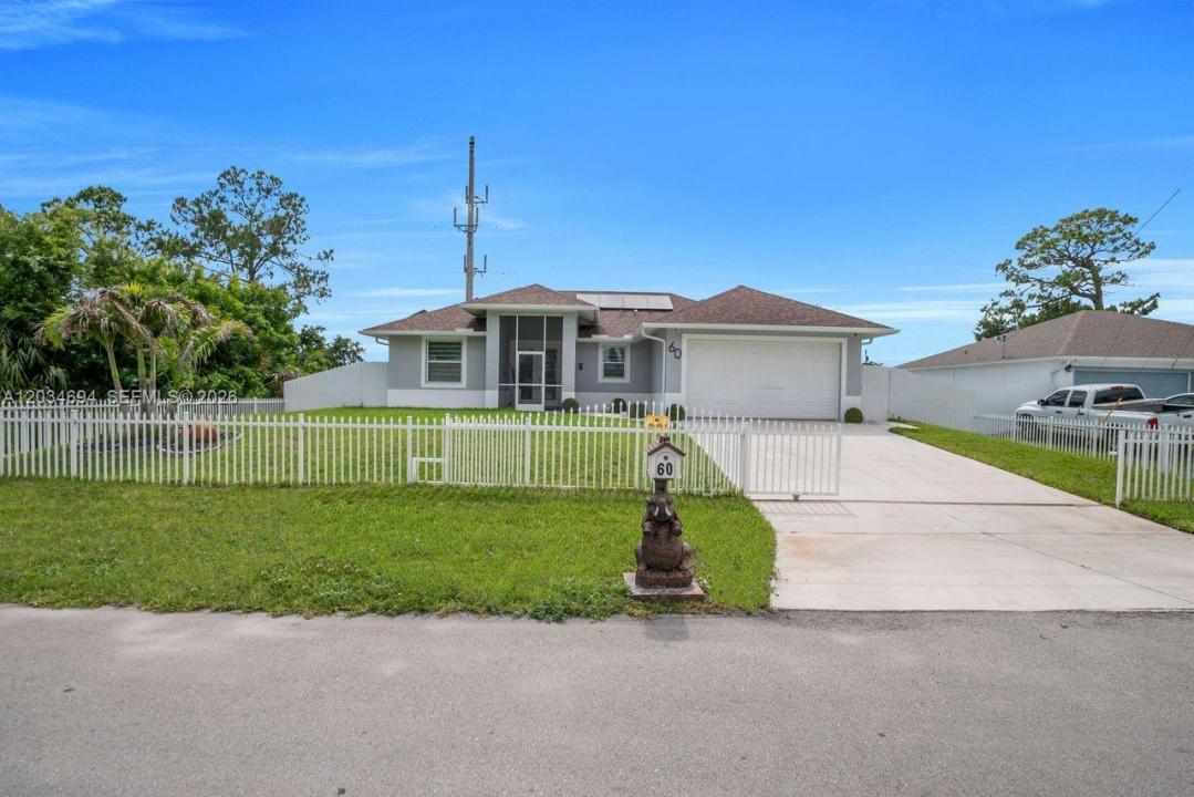 60 Floyd Ave S, Lehigh Acres, Florida 33976, USA