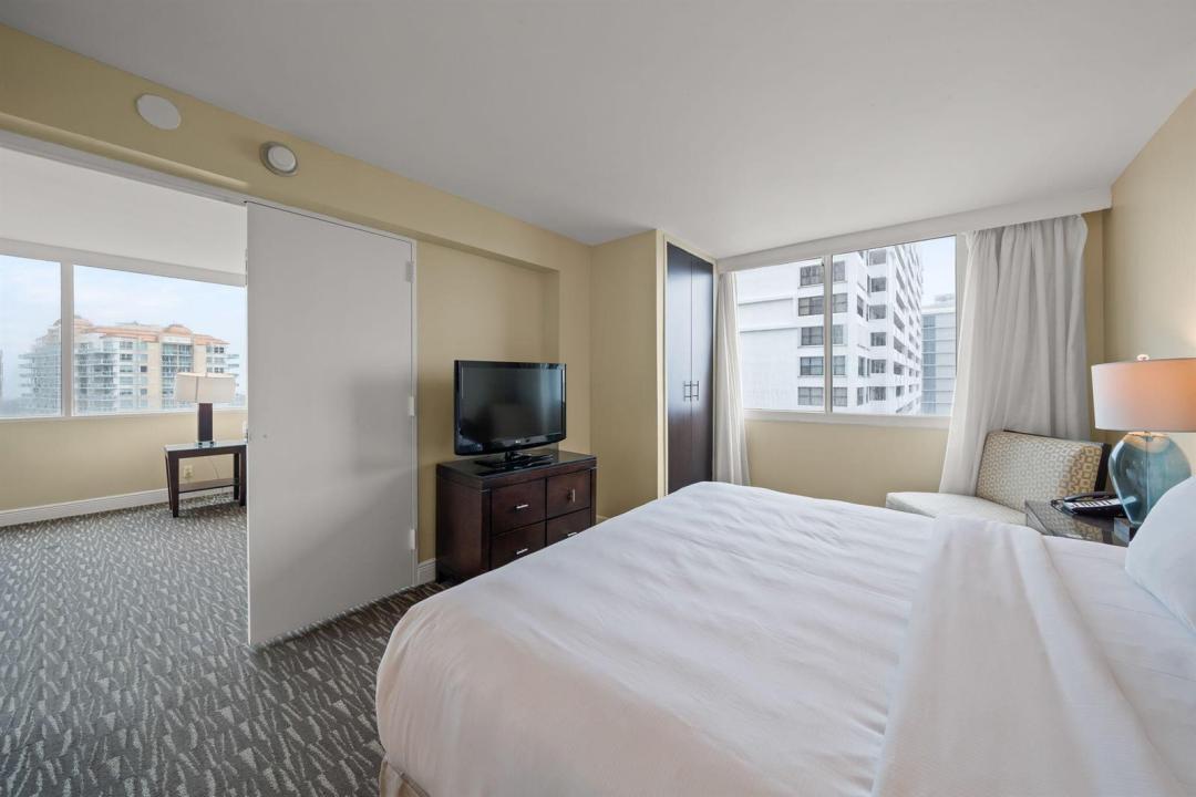 2670 E Sunrise Boulevard 1201, Fort Lauderdale, Florida 33304, Stati Uniti