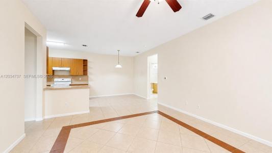 3557 Forest Hill Blvd 51, Palm Springs, Florida 33406, Estados Unidos