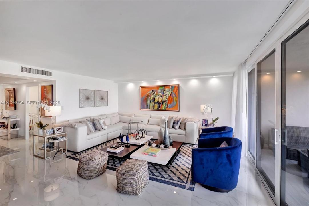 2 Grove Isle Dr B706, Miami, Floride 33133, États-Unis
