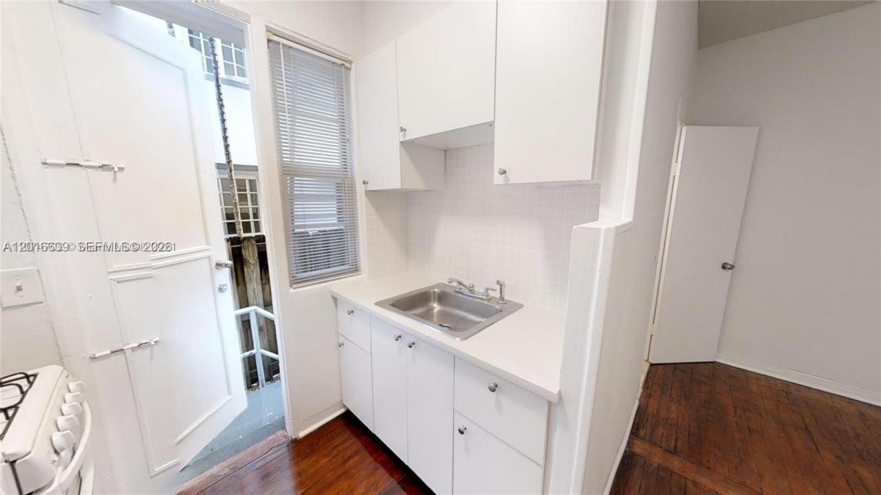 639 12 street 3, Miami Beach, Floride 33139, États-Unis