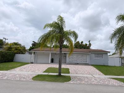 9515 Dominican Dr, Cutler Bay, Florida 33189, USA