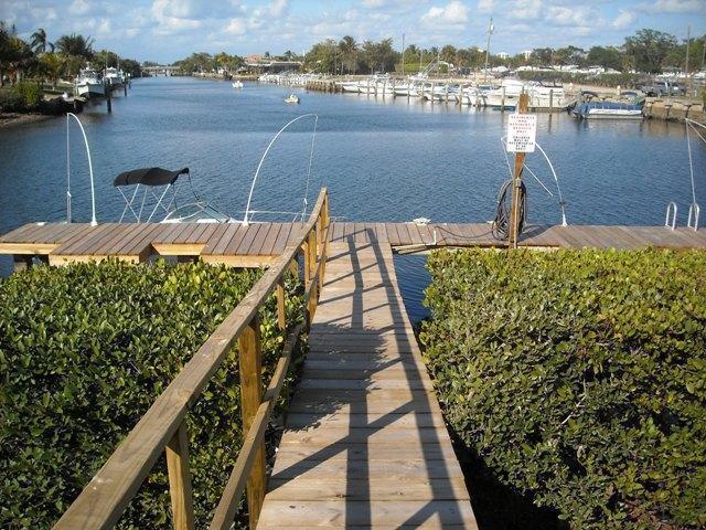 725 Hummingbird Way 210, North Palm Beach, Floride 33408, États-Unis