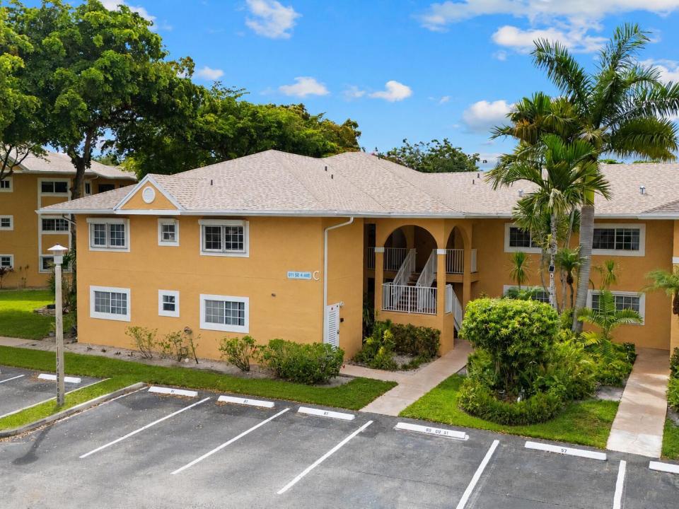 811 SE 4th Avenue C103, Dania Beach, Florida 33004, Stati Uniti