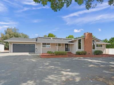 Jefferson Drive, Gilroy, Kaliforniya 95020, Amerika Birleşik Devletleri