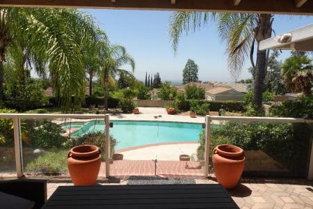 E Vista, Upland, Californie 91784, États-Unis