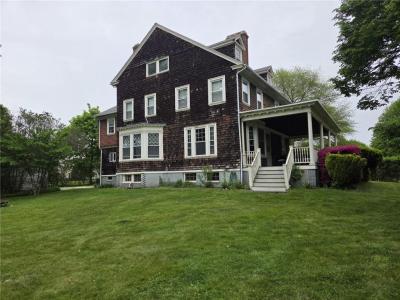 45 Woodlawn Avenue 1, Bristol, רוד איילנד 02809, ארצות הברית של אמריקה