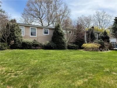 1 Edgewood Avenue, Hopkinton, Rhode Island 02804, USA