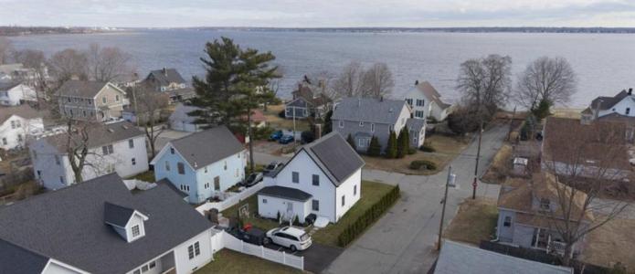 269 Bellman Avenue, Warwick, Rhode Island 02889, USA