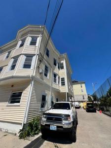 237 Cowden Street, Central Falls, Rhode Island 02863, USA