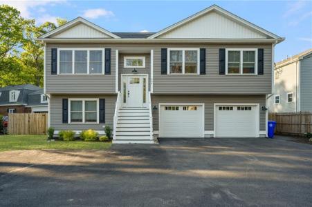 294 East Greenwich Avenue, West Warwick, Rhode Island 02893, USA
