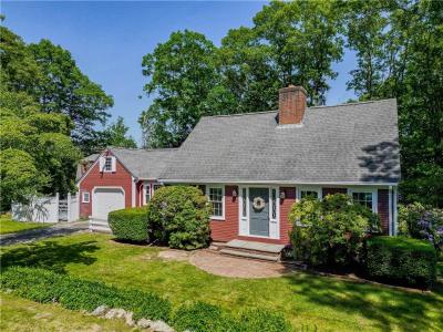 3 Sundale Road, Cranston, Rhode Island 02921, USA