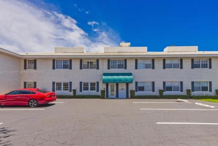 298 SW 6th St 1030, Boca Raton, Florida 33432, USA
