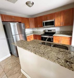 1999 NW 5th Pl 2, Miami, Florida 33136, USA