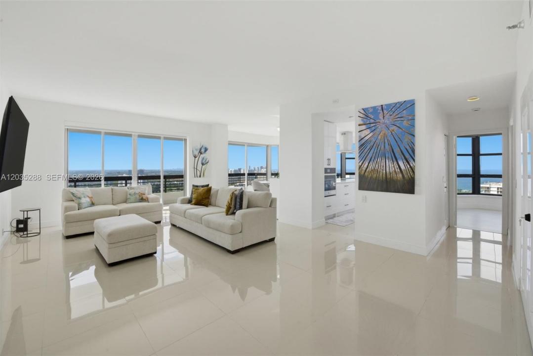 3500 Mystic Pointe Dr PH5, Aventura, Floride 33180, États-Unis