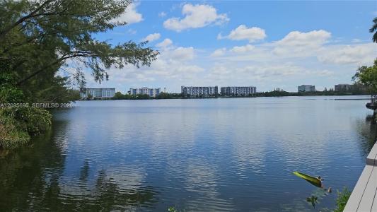 6895 Tamiami Canal Rd, Miami, Florida 33126, USA