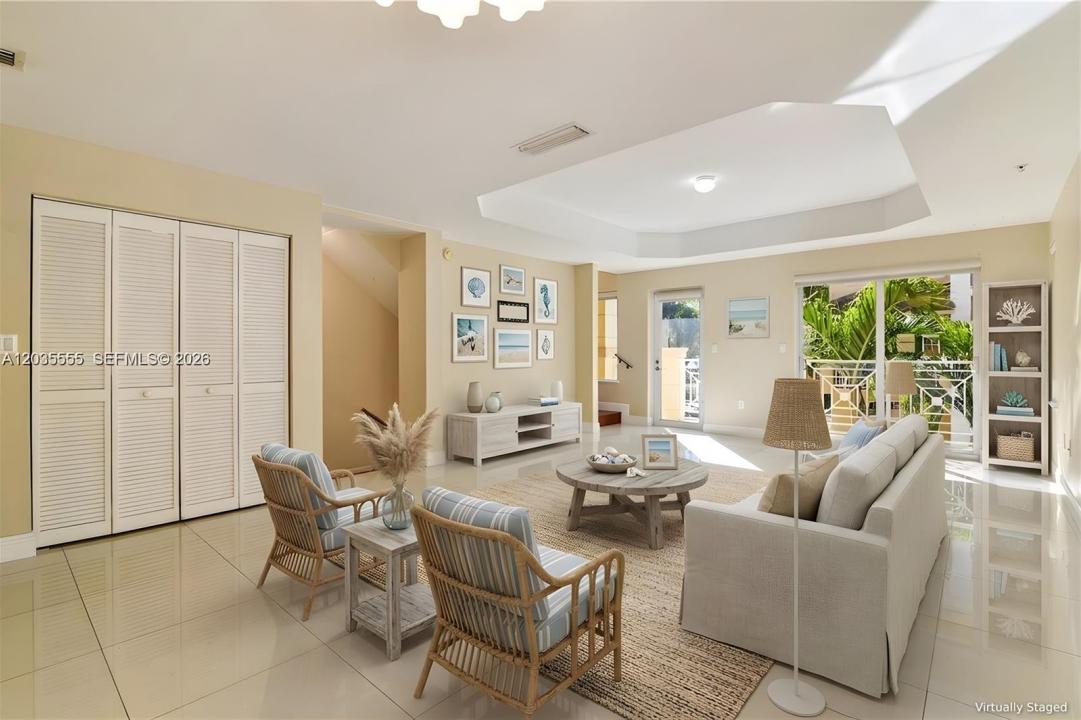 2707 NE 184th Ter, Aventura, フロリダ 33160, アメリカ合衆国