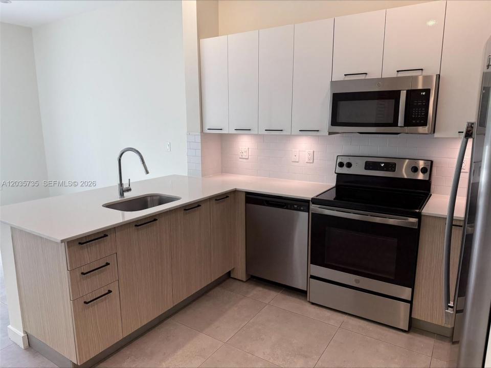 16395 Biscayne Blvd 901, North Miami Beach, 플로리다 33160, 미국