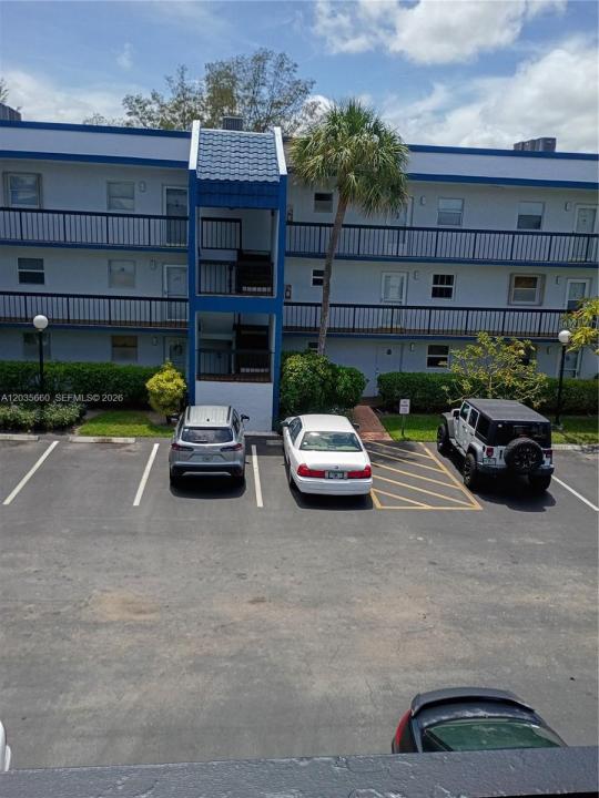 3040 Holiday Springs Blvd 311, Margate, Floride 33063, États-Unis