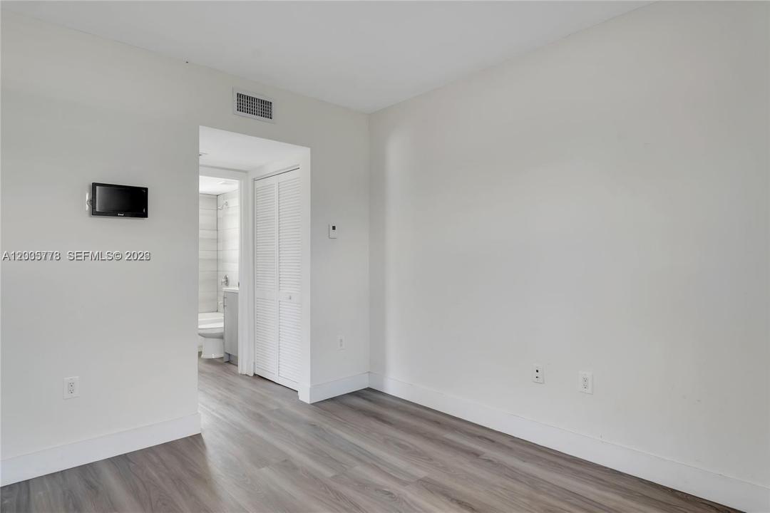 1710 NW 1st Ct 15, Miami, Floride 33136, États-Unis