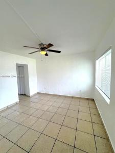 420 NW 10th St 7, Miami, Flórida 33136, Estados Unidos